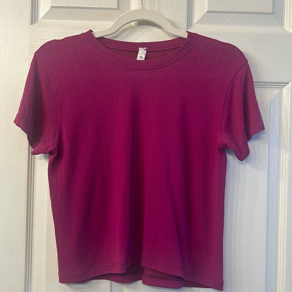 Lululemon Athletic top